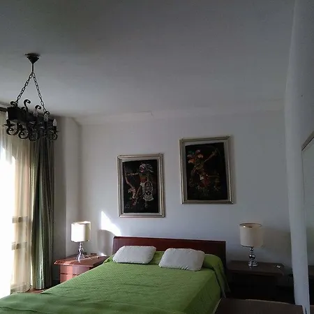 Casa Vacanze La Riva Bianca Guest house *